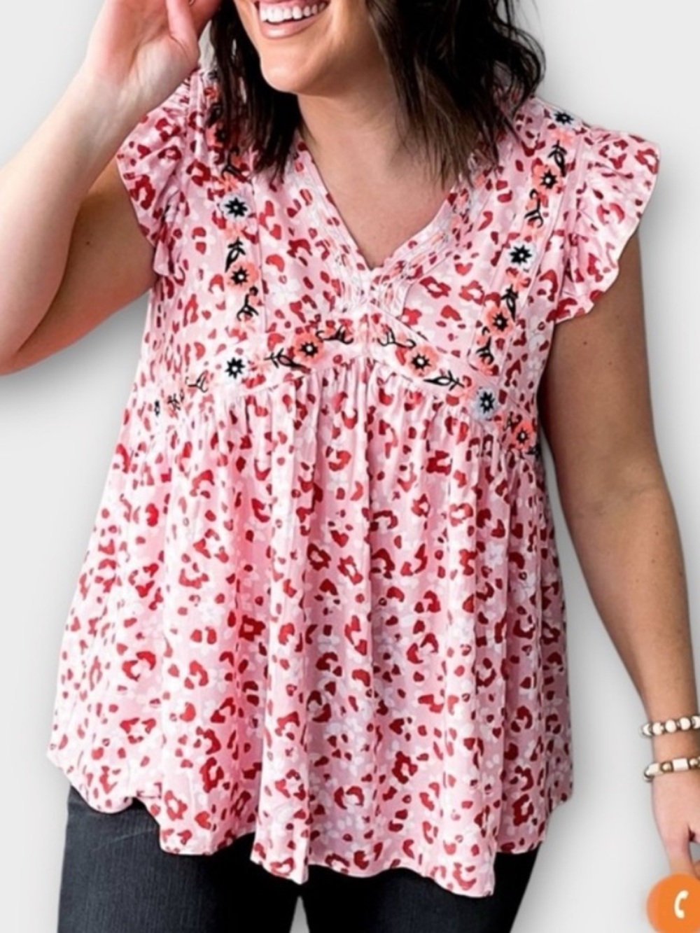 Hailey & Co Floral Embroidered Animal Print Ruffle Sleeve Baby Doll Top Small
